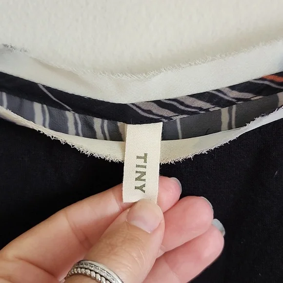 Tiny Anthropologie Black and White Sheer Long Sleeve Scoop Neck Blouse Women Top - Picture 4 of 9